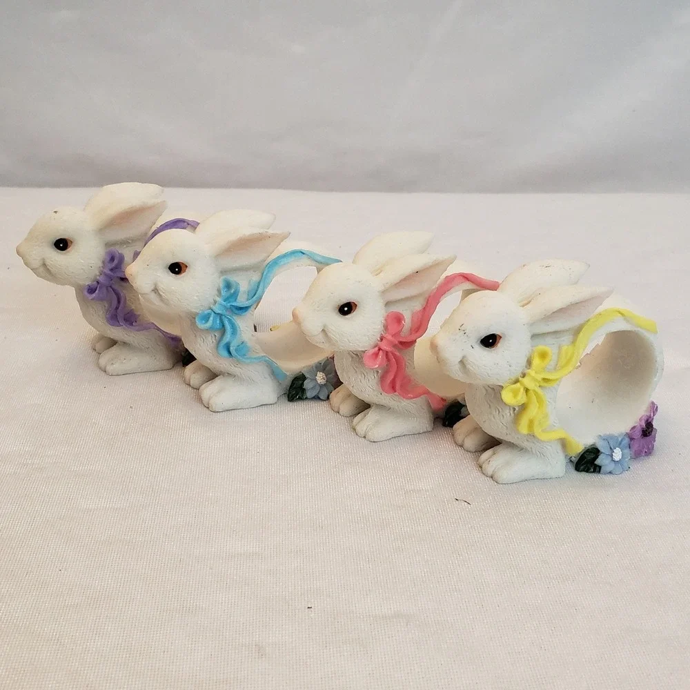 Set of 4 Bunny Napkin Rings Holders Flowers Ribbons Purple Blue‎ Pink Yellow